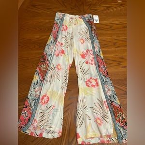 Billabong womens pants